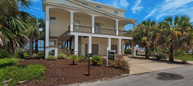 🌅 Let's Do Sunset - Dock, Gulf Access, Sunset Deck + Pet Friendly 🐾 in Pensacola Beach