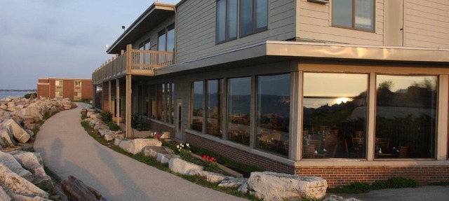 Lighthouse Inn - Two Rivers in Two Rivers