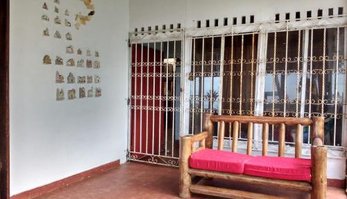 Los cocos Hostal in Bazán