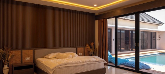 Luxury 5-bedroom villa in beautiful West Java with AC, WiFi, Private Pool in West Java