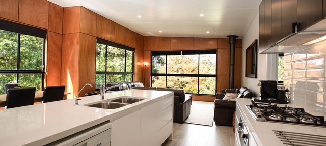 Luxury Accomodation in Rainforest Retreat. Pet friendly house. in Springbrook
