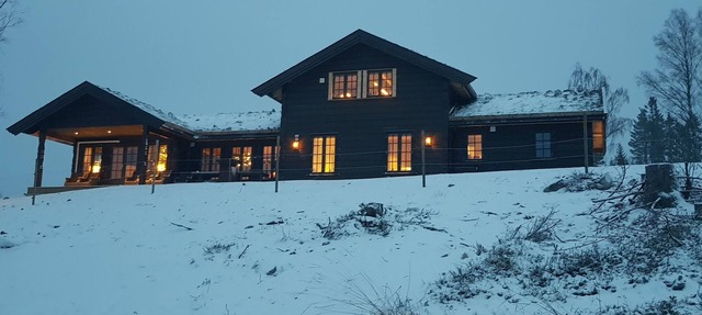 Luxury cabin/6 - 16 pers/Jacuzzi/1h from Oslo/30min from OSL✈ in Espa