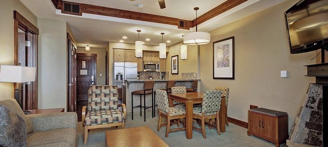 Luxury Condo at Base of Peak 8 - Walk to Gondola in Breckenridge