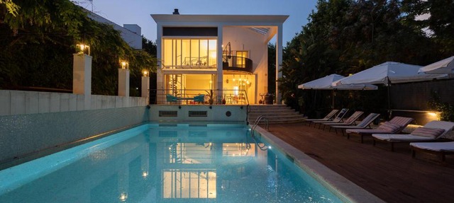 Luxury Villa Cela in El Masnou