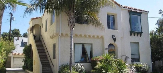 Mariposa- One Bedroom Flat; sweet getaway by the Beach! newly renovated beauty in Santa Barbara