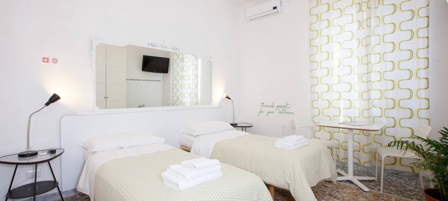 Martini Bed in Rome
