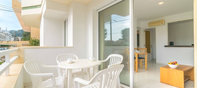 MASSANET (BA) - Comfy apartment with small terrace and 250 metres from the beach Free WiFi in Capdepera