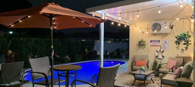 Master Suite with Private Pool in Margate