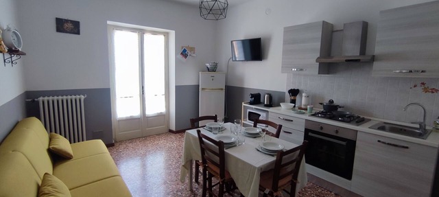Michelangelo - spacious apartment with view in La Morra in Piemonte