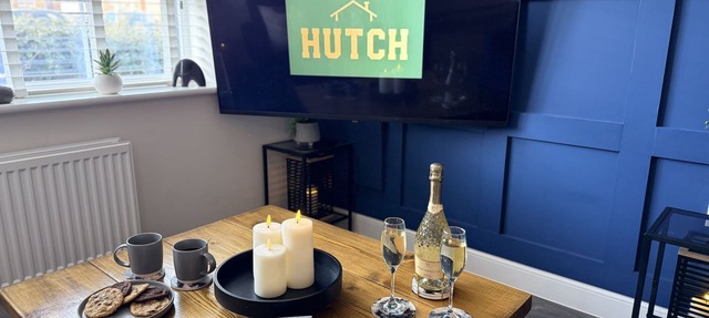 Modern 2-Bed House with EVcharger- Hosted by Hutch in Warwick
