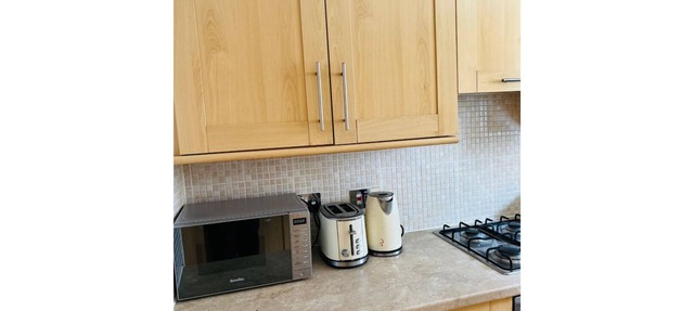 Modern 2bed 2bath serviced Apartment in Edinburgh