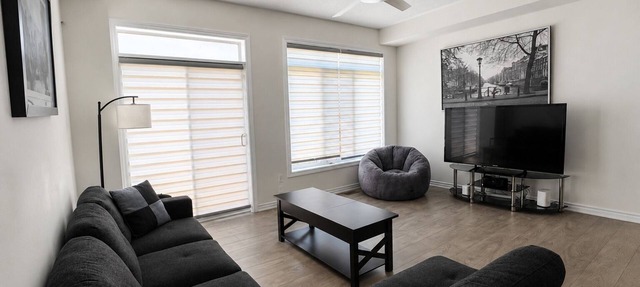 Modern 2BR Smart Home, Designed for Ease—Mins to Shops, Dining & Innisfil Beach! in Innisfil