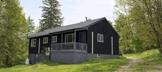 Modern Cabin with Fire Pit | Big Bear Ski & Hiking in Eldred