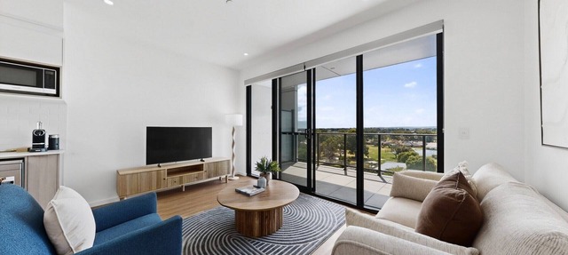 Modern,Newly Furnished Apartment with Full Kitchen in Cannington