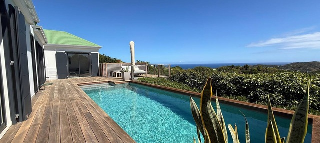 Modern Spacious Private Villa w/Pool & Sunrise View in Vitet