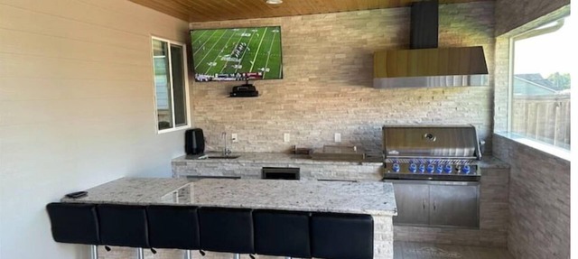 Mt Hood Luxury Home with Hot tub Game room & More in Gresham