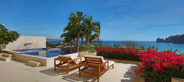 New, Oceanfront Escape, Private Pool, Jacuzzi. Can rent as 6 bedrooms in Cabo San Lucas