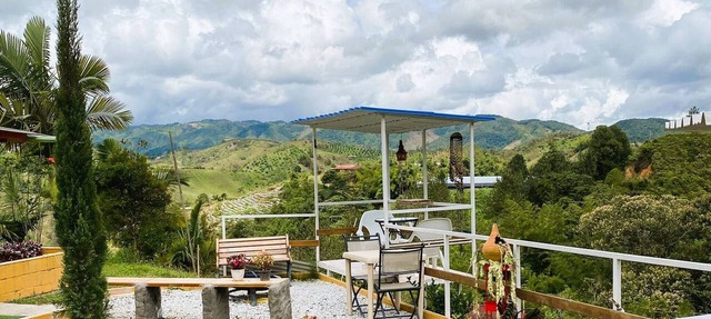 Nomad Nest near Guatapé Jacuzzi Turkish WiFi-full in El Peñol
