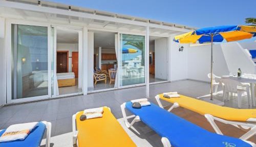 Oböna Castillo de Papagayo, Complejo Nudista FKK-Nudist Resort in Charco del Palo