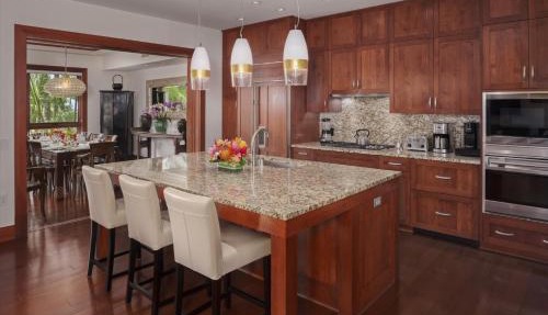 Ocean Dreams Premier Grand Residence 2203 At The Resort At Kapalua Bay in Kapalua