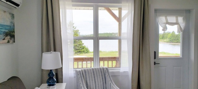 Ocean Front Caper Cottages - Cottage 3 (RED) in D'Escousse