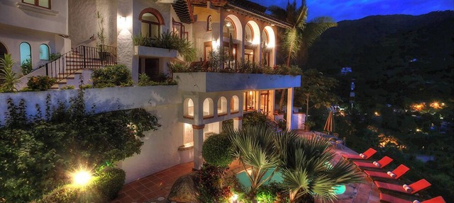 Ocean View Puerto Vallarta Villa Overlooking Mismaloya Beach in Lomas de mismaloya