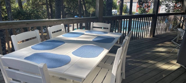 Oyster Pointe Soundside Large Deck Overlooks Pool in Kill Devil Hills