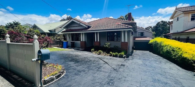 Panoramic Tree view Melbourne city with Mini Golf in Kew