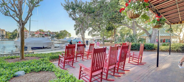 Pet friendly centrally located villa in Sea Pines! in Hilton Head