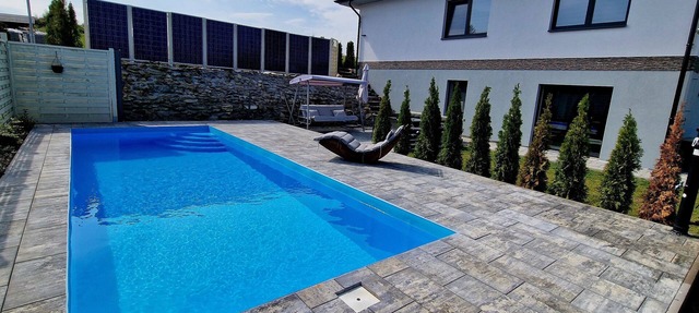 Pool House La Perla in Zajíčkov