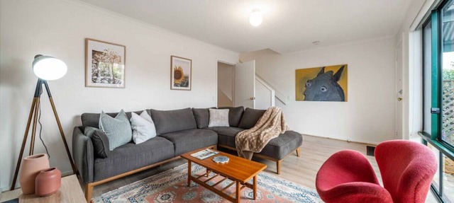 Poppy on the Lane—Experience City-fringe Charm in Mile End