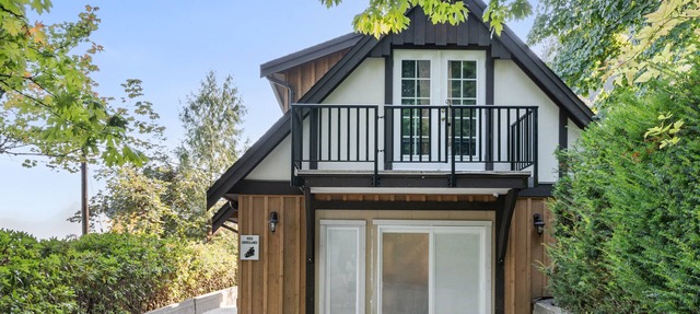 Private Mountainside Home - close to hiking trails and rivers. in Chilliwack