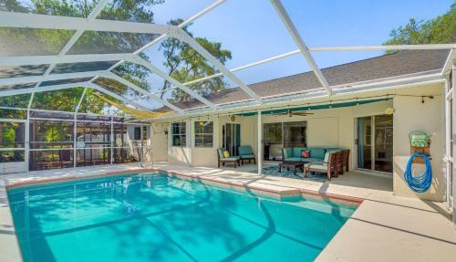 Private Pool & Lanai: Spring Hill Oasis in Spring Hill