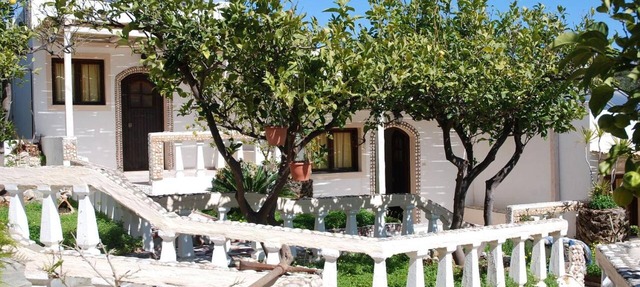 Quiet place with efflorescent garden in Ammoudara