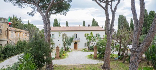 Relais Villa Rizzi in Cecina