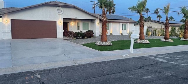 Relaxing 3 bedroom villa with pool and spa in Palm Springs