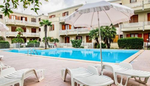 Residence with swimming-pool just 2 km from Alghero in Alghero