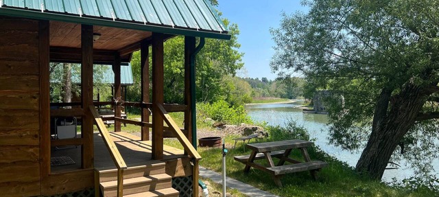 :)River Getaway LogCabin | 4ComfyQBed +Electric #3 in Belfast