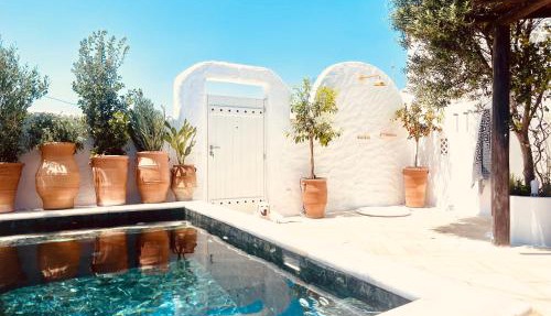ROMEO AND JULIO SUMMER HOUSE in Mikonos