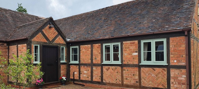Rural Self Catering Retreat, Family Sized With Garden and Patio Area in Hanbury