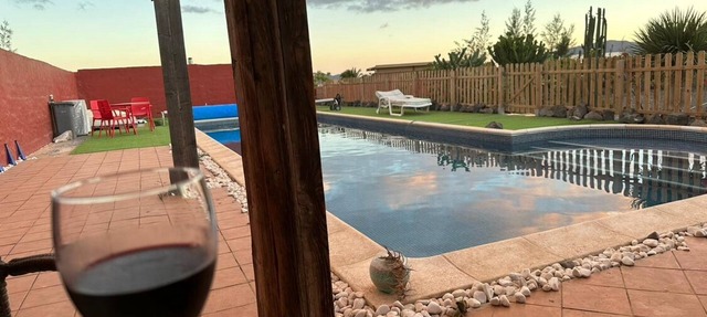 Rustic Villa with Private Pool near Ocean, Hiking & Cycling Trails – Sleeps 9 in CN