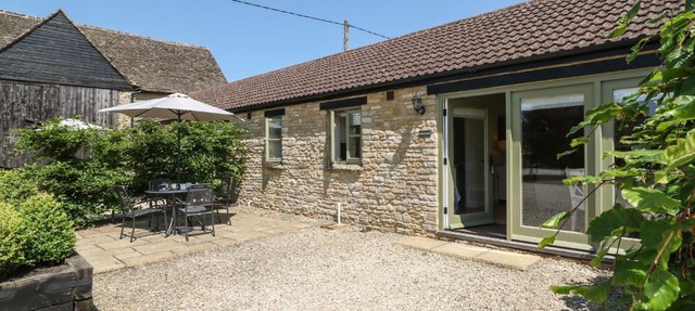 Saddlebacks Barn in Burford