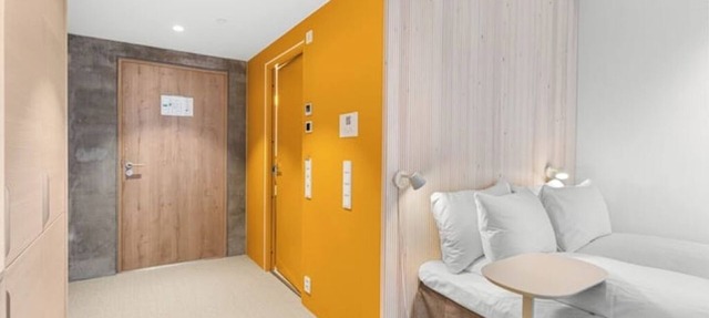 Scandinavian-Inspired Studio with Balcony & Smart Self-Check-In in Lillestrøm