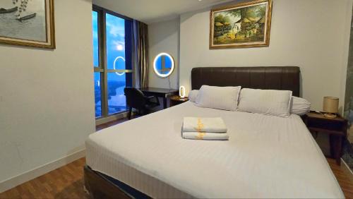 Sea View with bridge Gold Coast next to Oakwood PIK in Jakarta