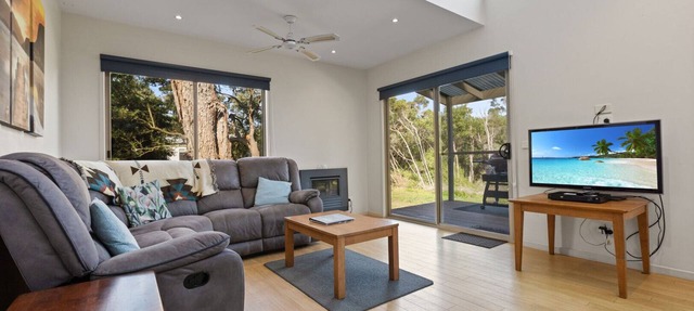 Secluded lodges perfect for nature lovers in Forge Creek