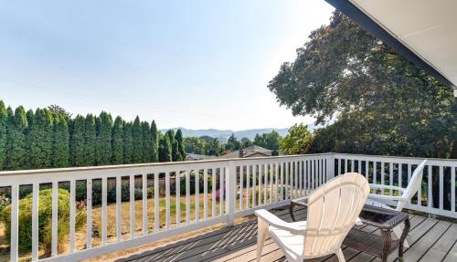 Serene Forest Grove Home w/Deck & Stunning Views! in Forest Grove