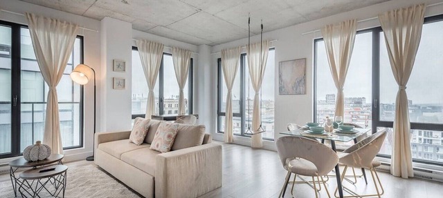 Skyline Penthouse | 360° Views in Montreal