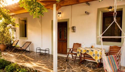 Small Villa Gerani in Agios Vlasios