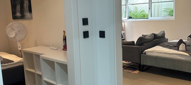 Souterrain Wohnung in Exklusiver Villa Nähe Nymphenburger Schlosspark in München