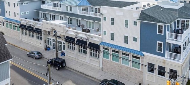 Southend gem is just one block from the beach and steps from the bay in Sea Isle City